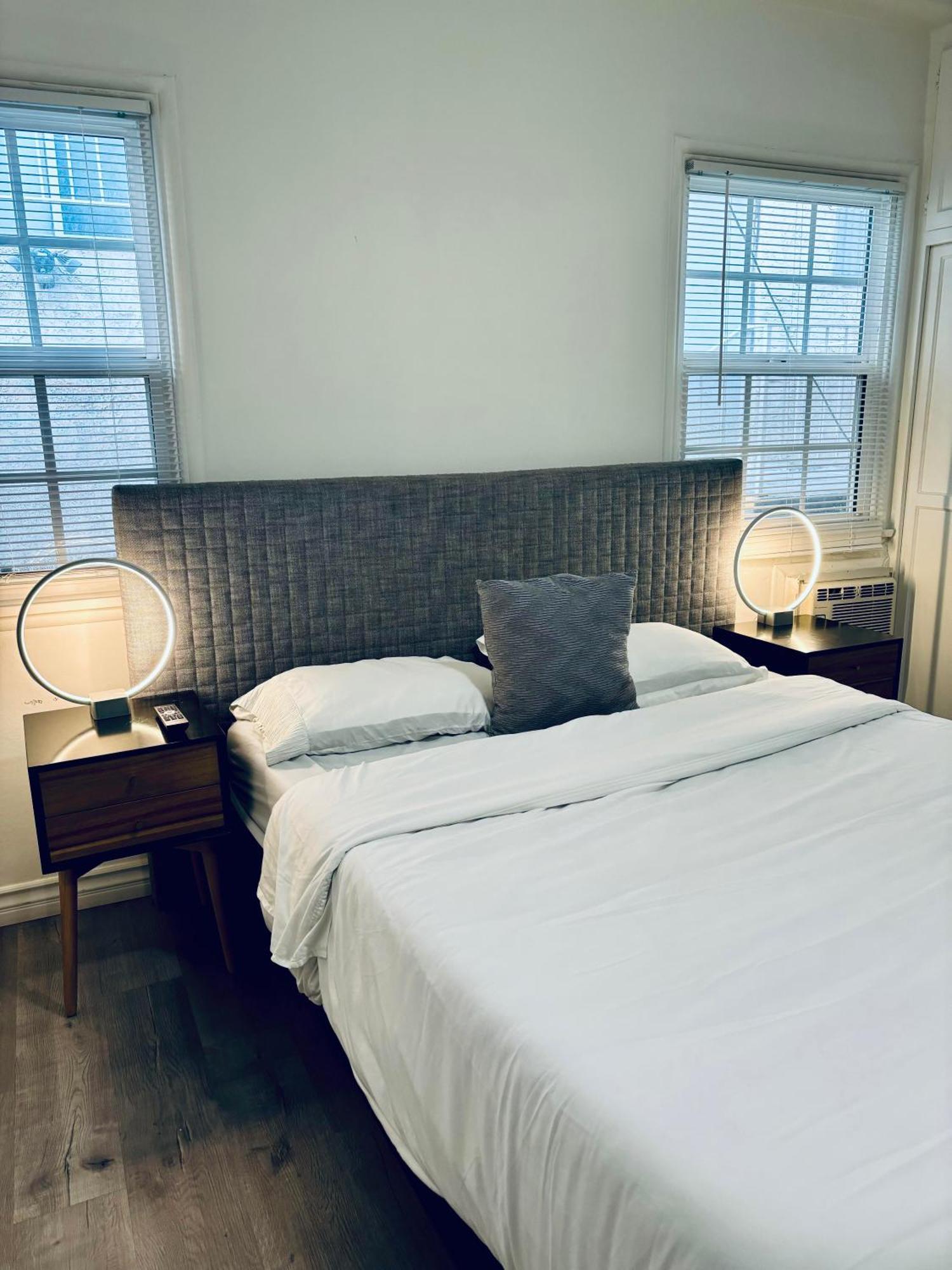 Modern, 1 Bed Condo, Downtown Century Los Ángeles